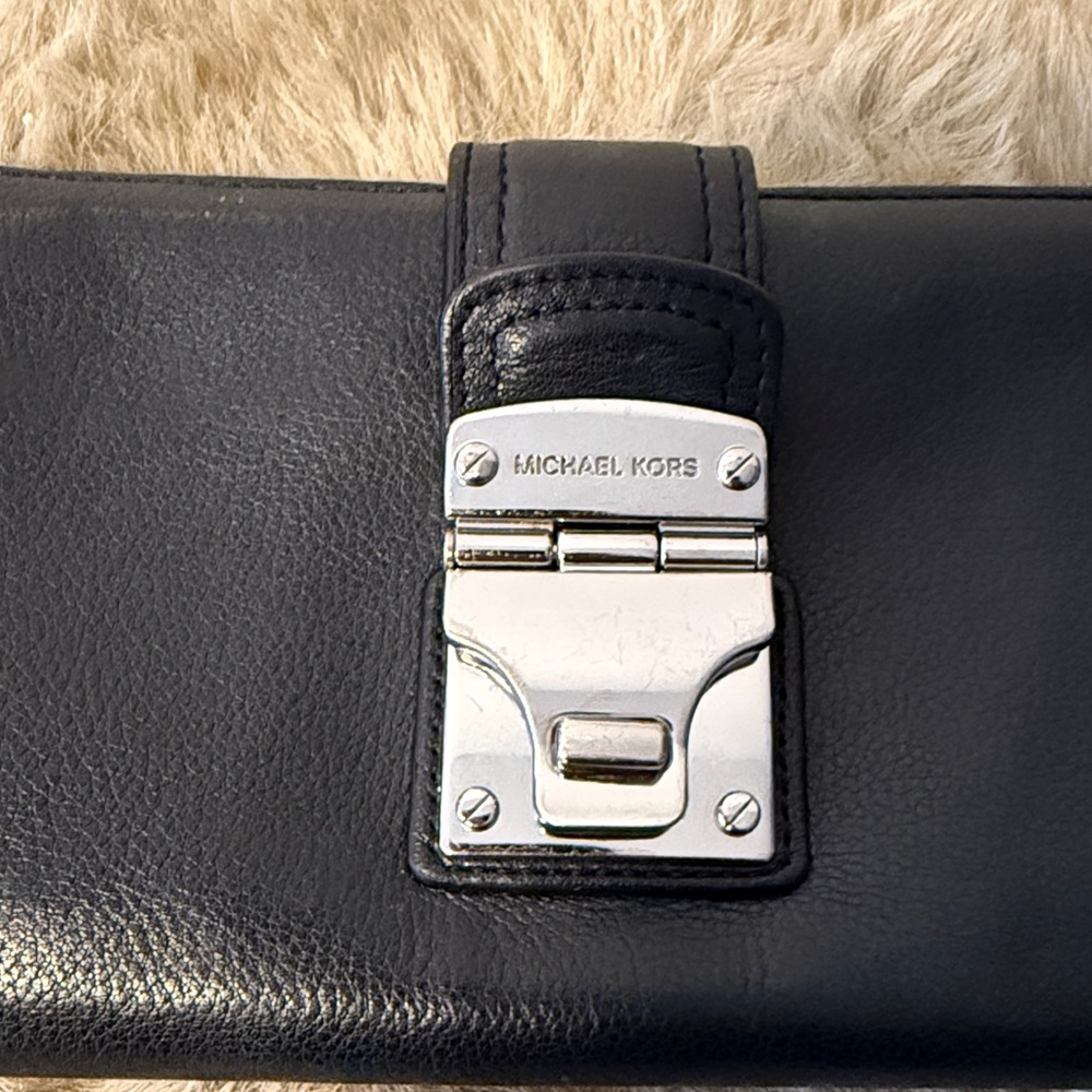 Michael Kors Black Wallet with Silver Hardware - Picture 6 of 6